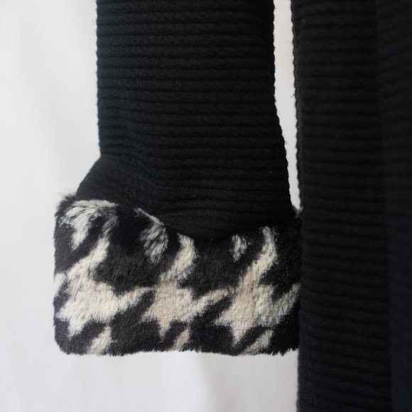 Elegant cuffed blazer - Picture 10 of 13